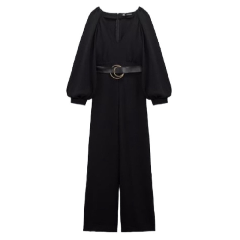 NWOT Zara belted wide leg jumpsuit in black. Size Large
